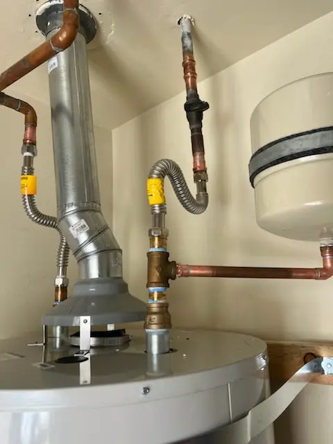 Water heater installation and plumbing repair in River Park